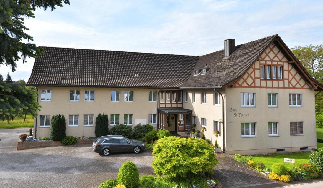 Haus St.Michael Hotel Dozwil Exterior foto